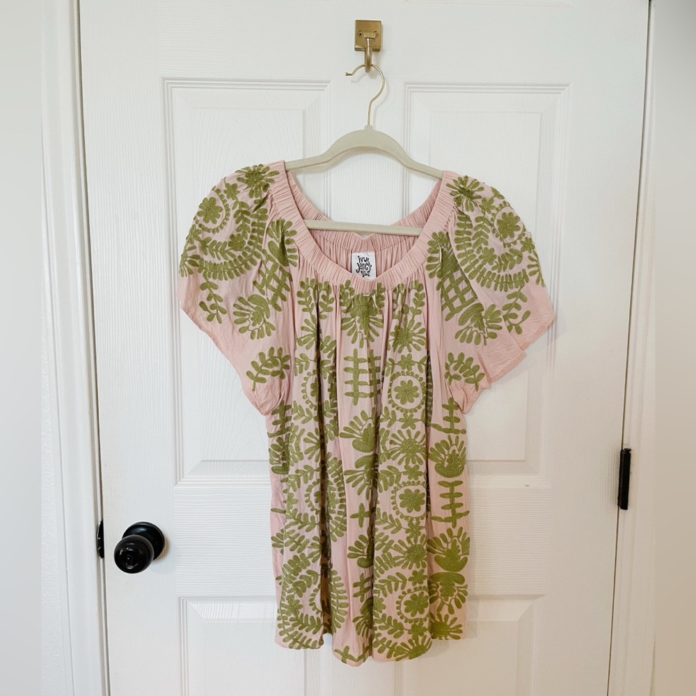 Ivy Jane Embroidered Top - XL